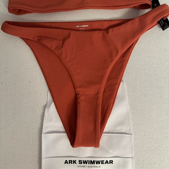 Rust Bikini Set - Picture 2 of 9